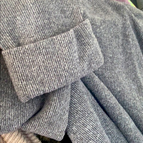 Cozy Zara low turtleneck, bell sleeve top (grey) - Picture 1 of 6